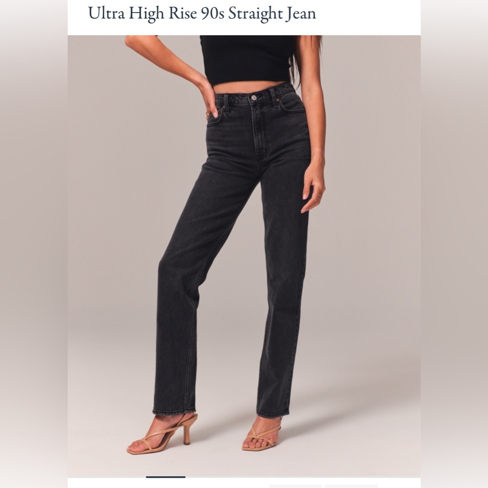 A&F The 90’s Straight Ultra High Rise size32/14